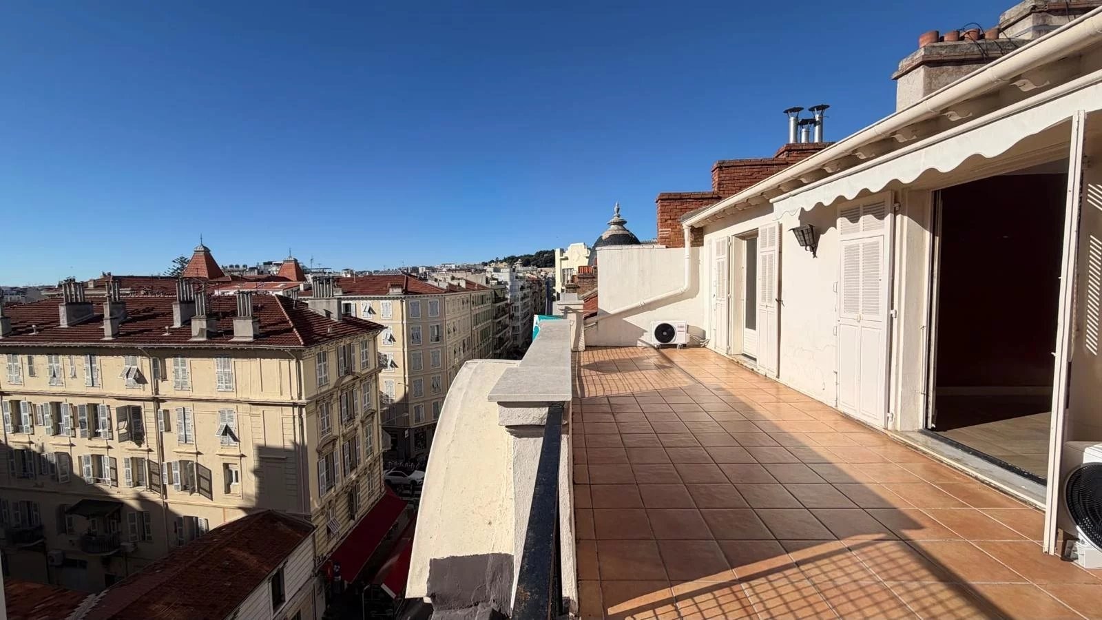 Property in Musicians Quarter