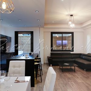 Property in Carre d'Argent