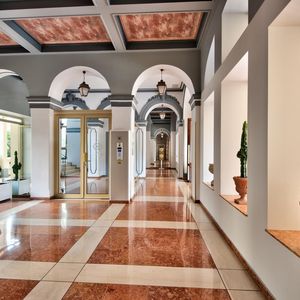 Property in Carre d'Argent