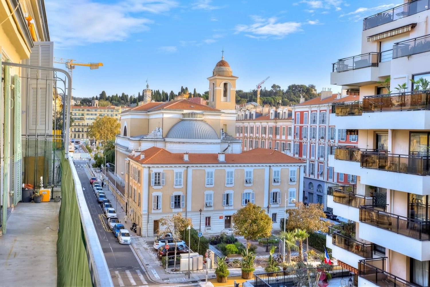 Property photo in Carre d'Argent