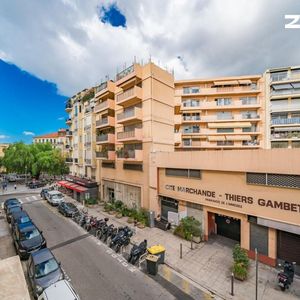 Property in Musicians Quarter