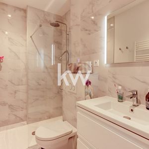Property in Carre d'Argent