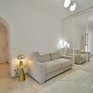 Property in Carre d'Argent