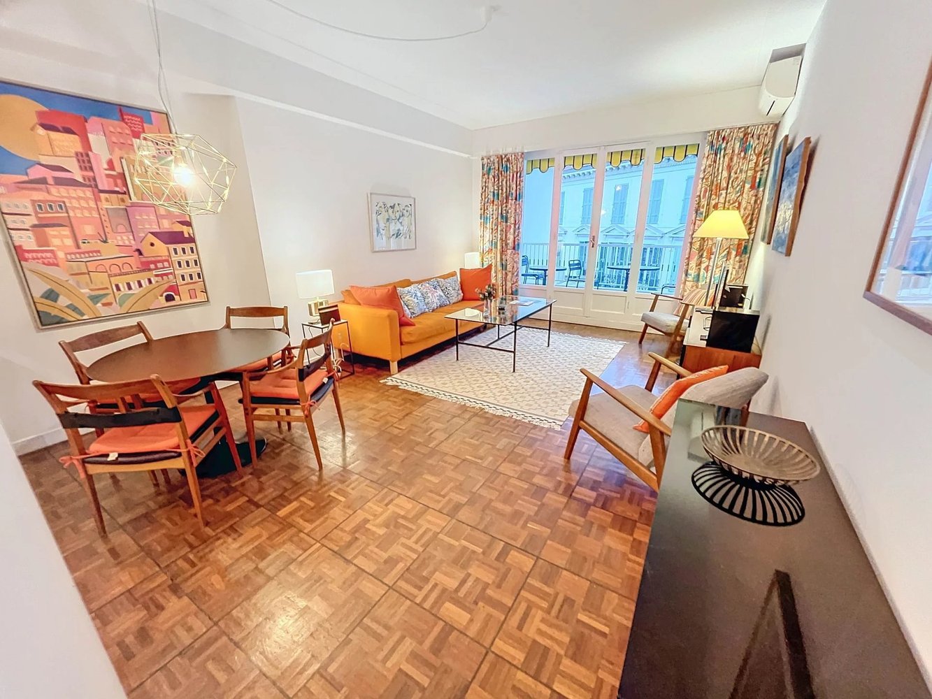 Property photo in Carre d'Argent