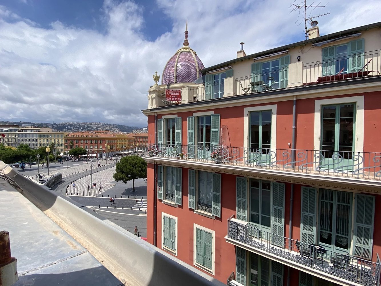 Property photo in Carre d'Argent