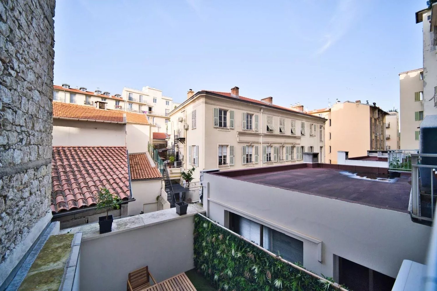 Property photo in Carre d'Or