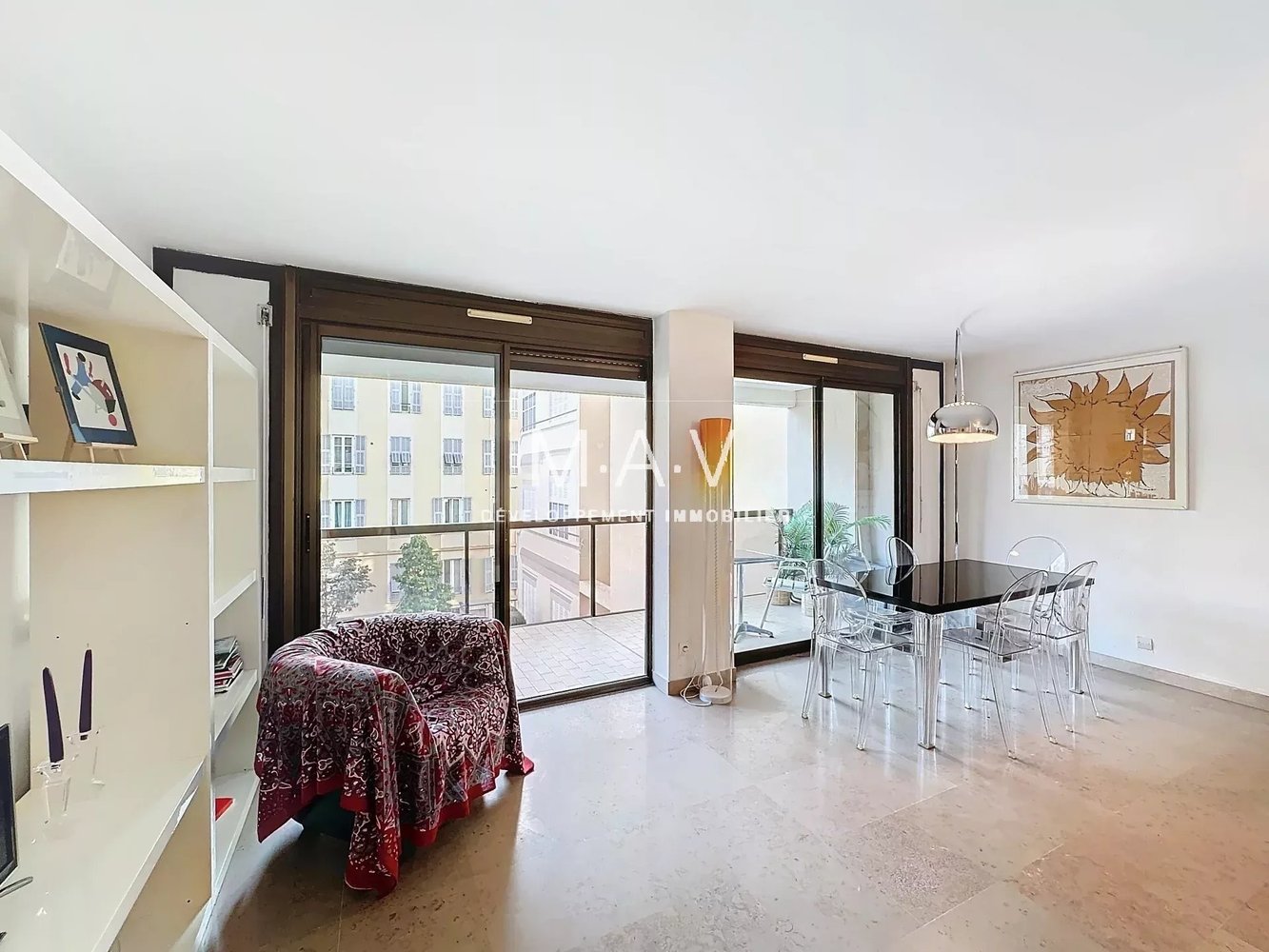 Property photo in Carre d'Or