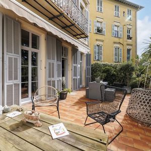 Property in Old Town