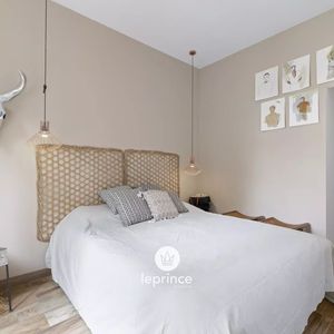 Property in Old Town