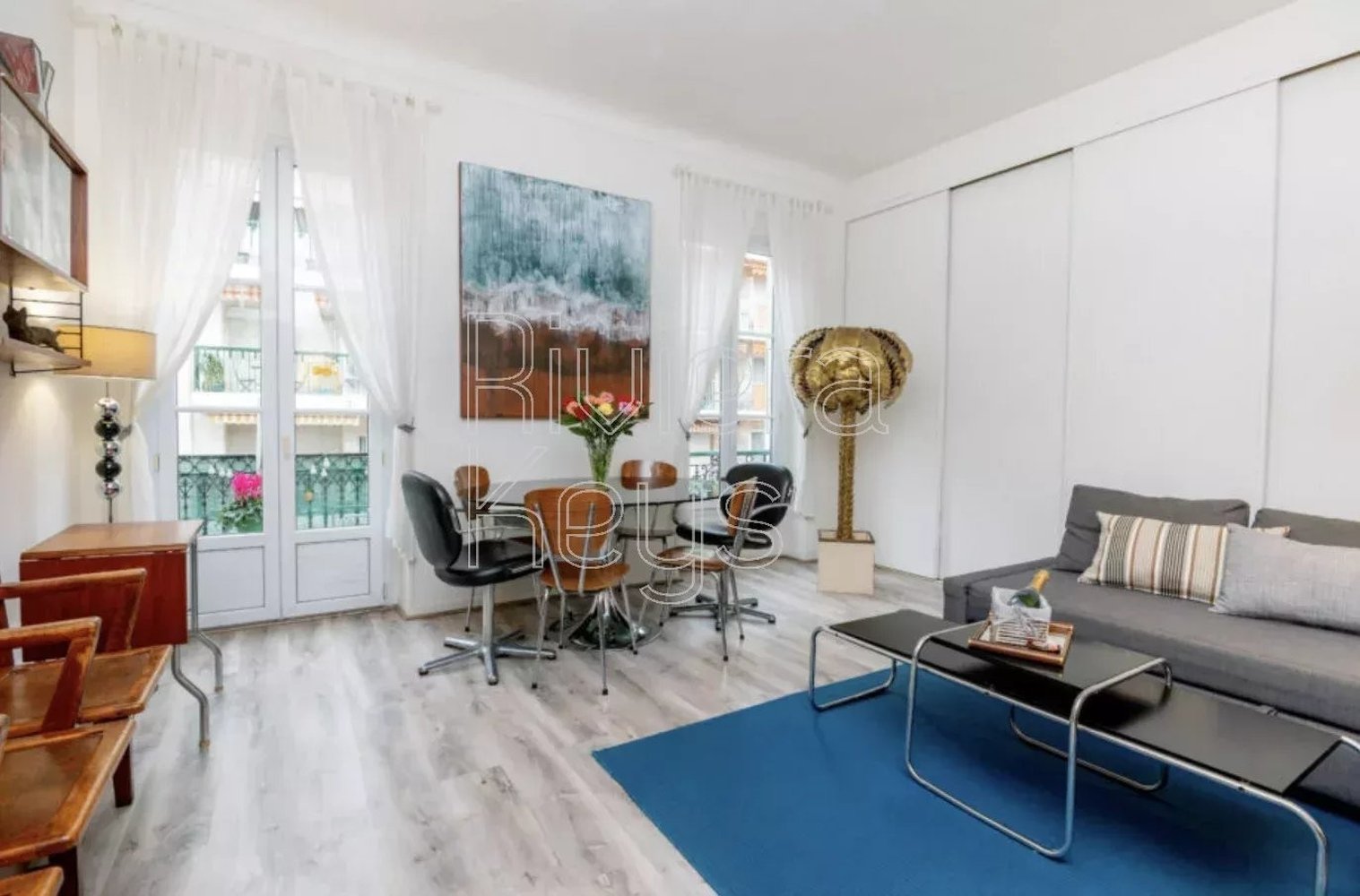 Property photo in Port