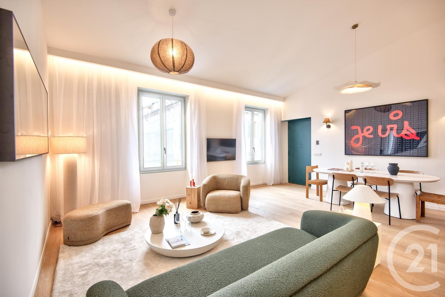 Property photo in Port