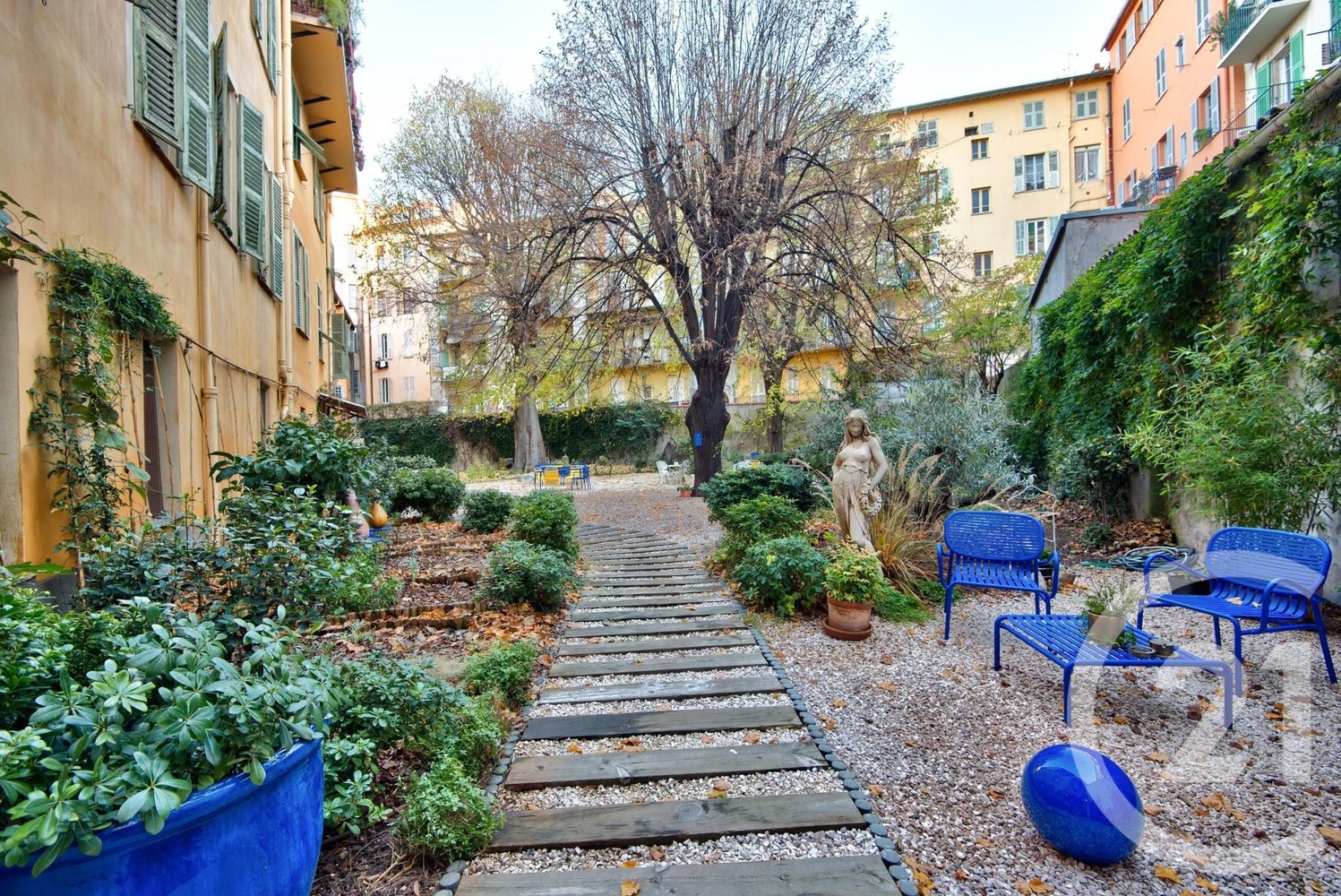 Property photo in Port