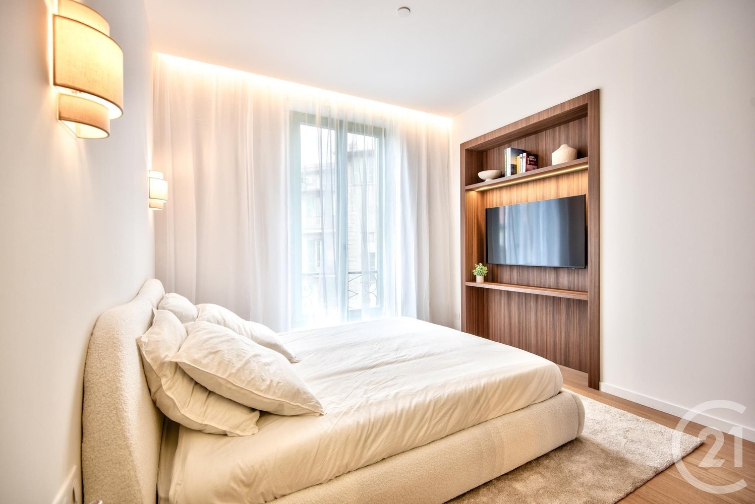 Property photo in Port