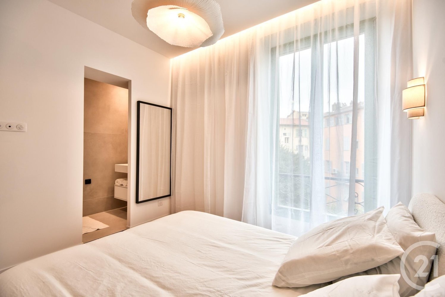 Property photo in Port