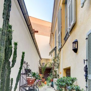 Property in Carre d'Argent