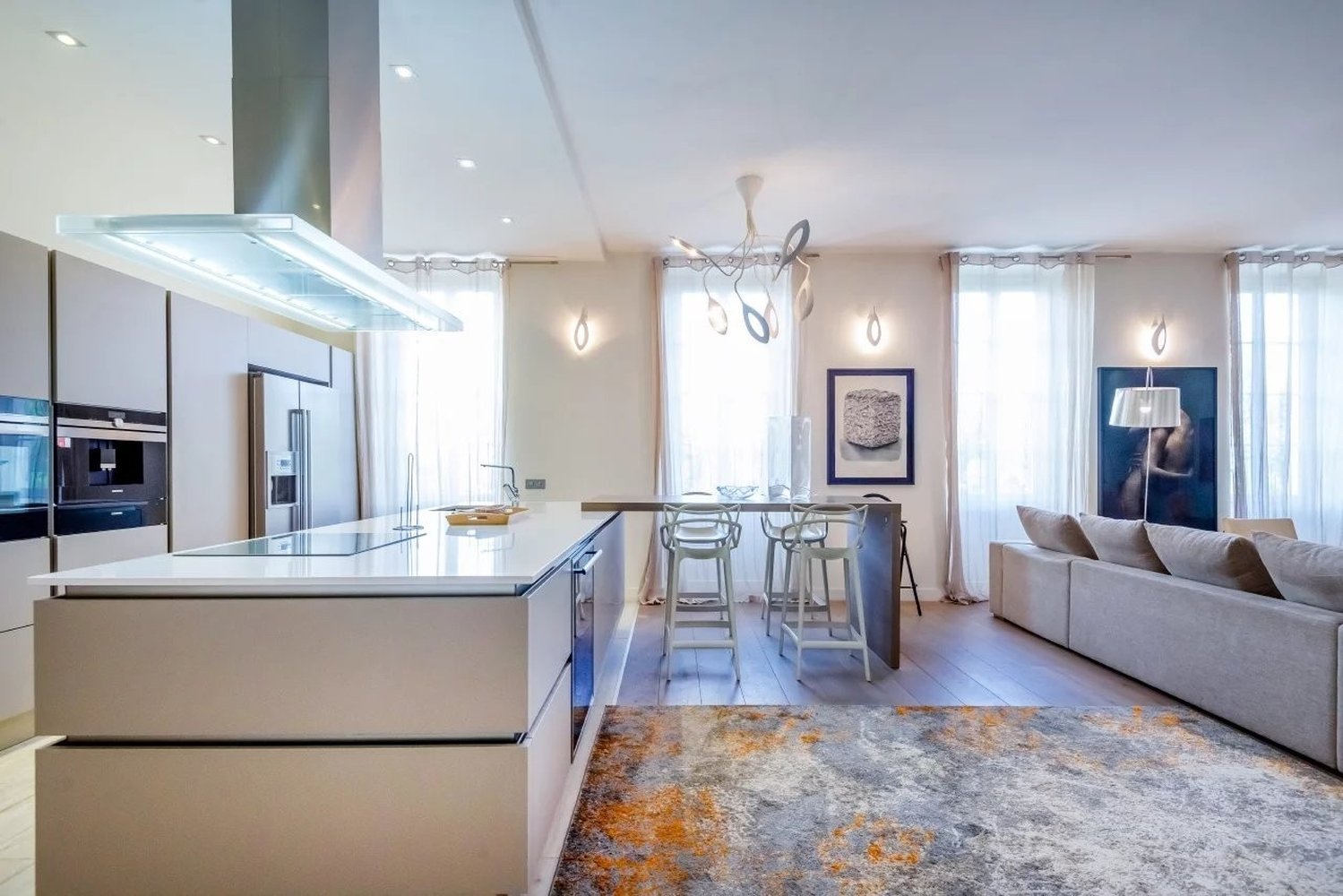 Property photo in Carre d'Argent
