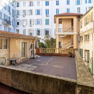 Property in Carre d'Argent