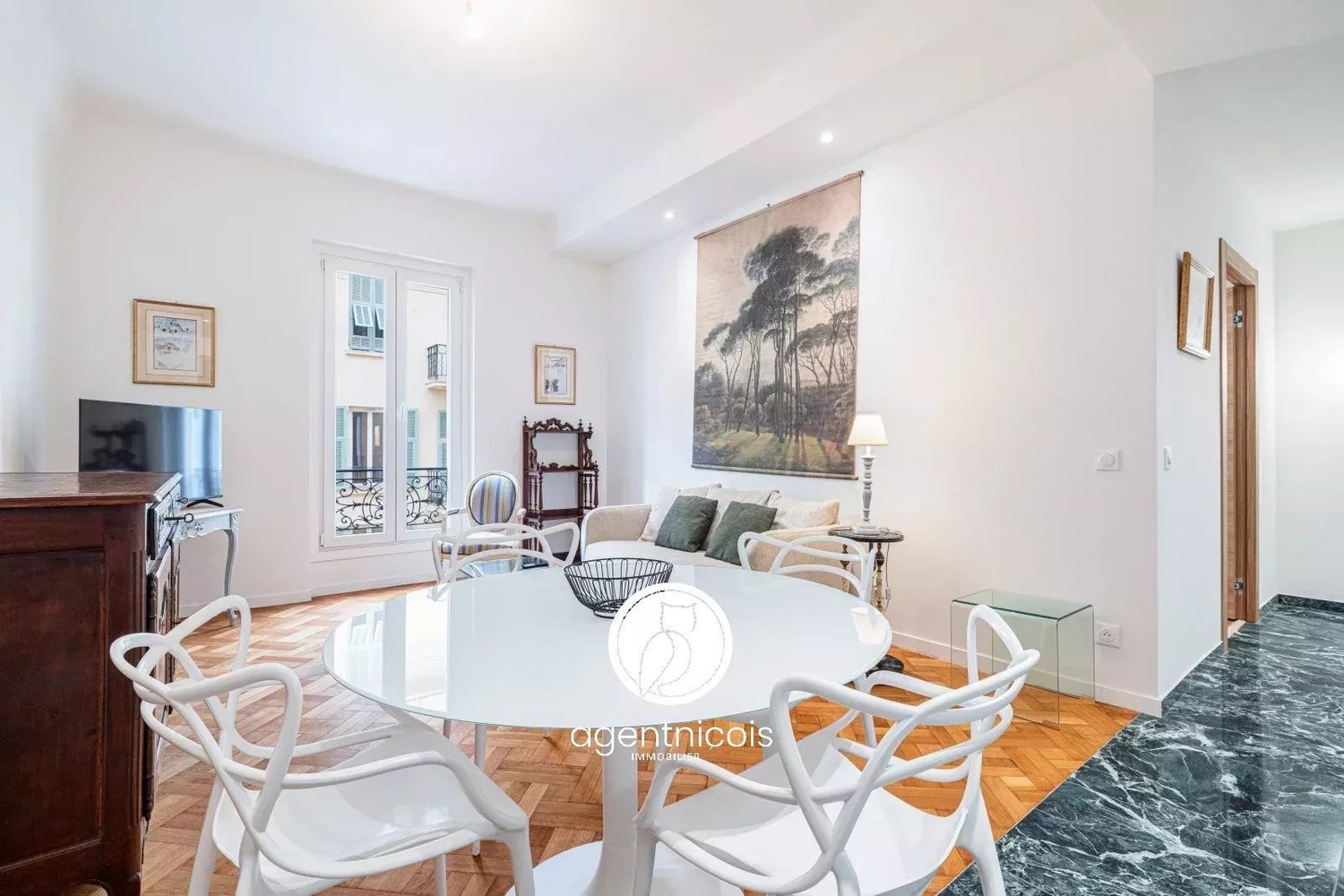 Property photo in Carre d'Argent