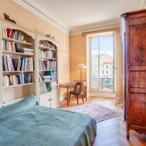 Property in Carre d'Argent