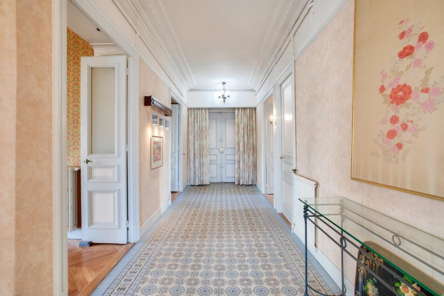 Property photo in Carre d'Argent