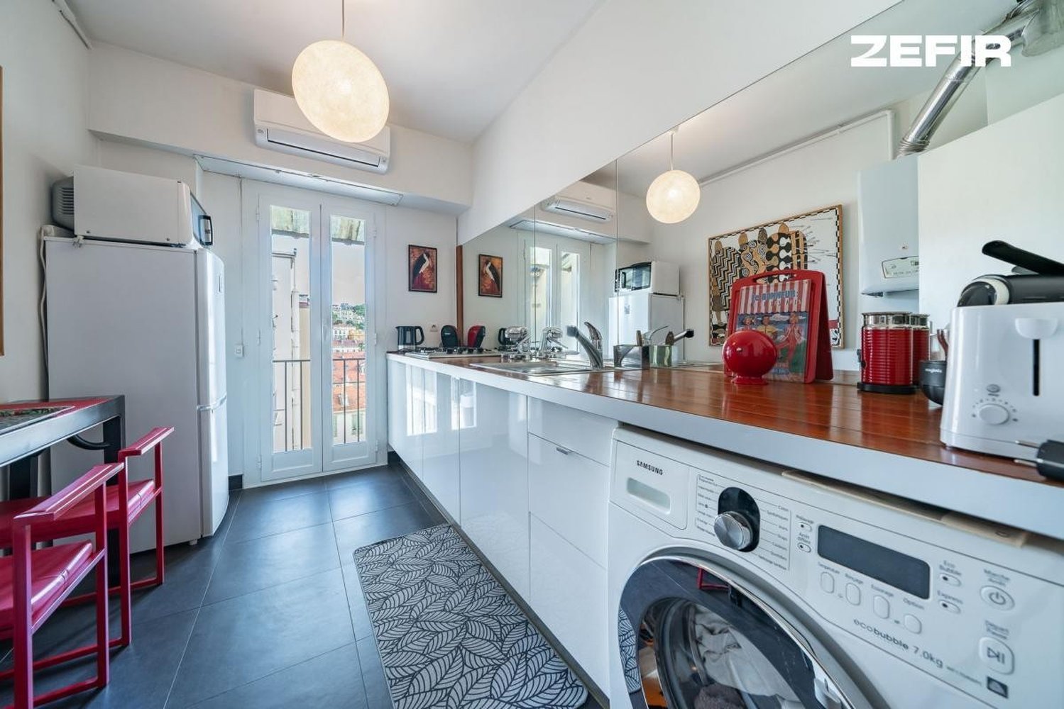 Property photo in Carre d'Argent