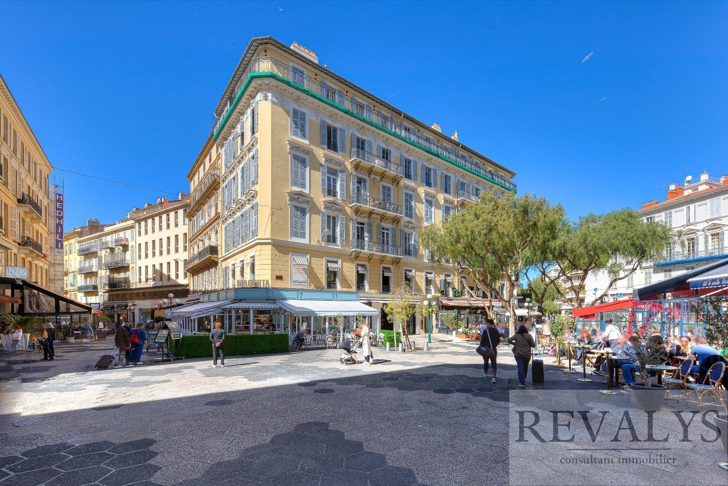Property photo in Carre d'Argent