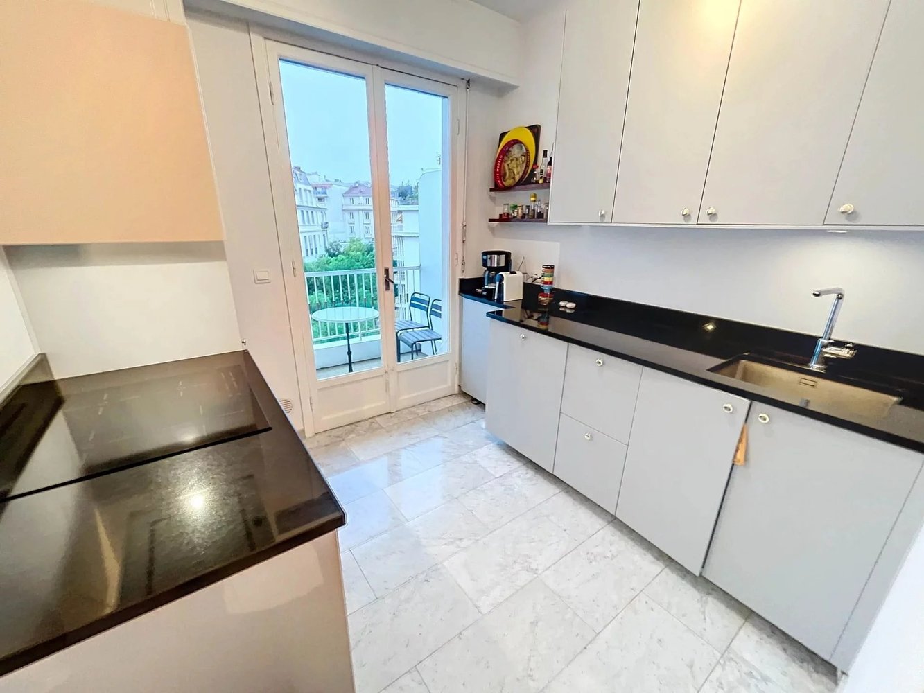 Property photo in Carre d'Argent