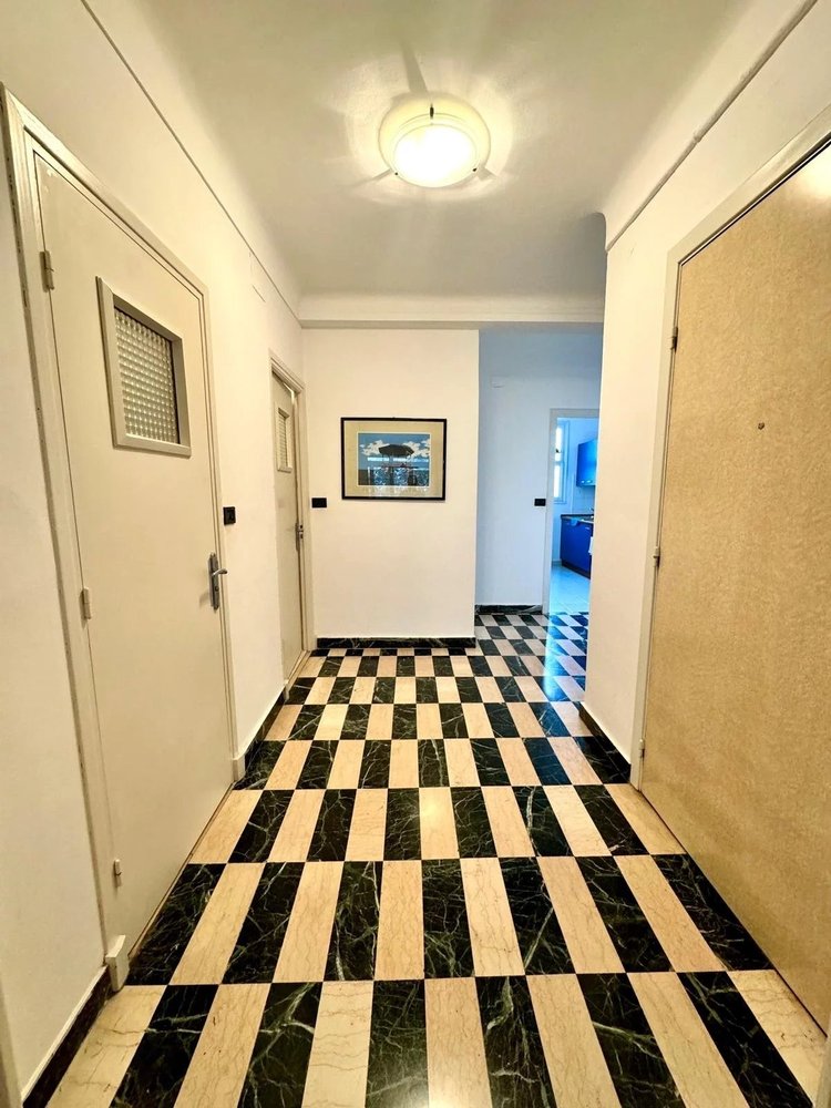 Property photo in Carre d'Or