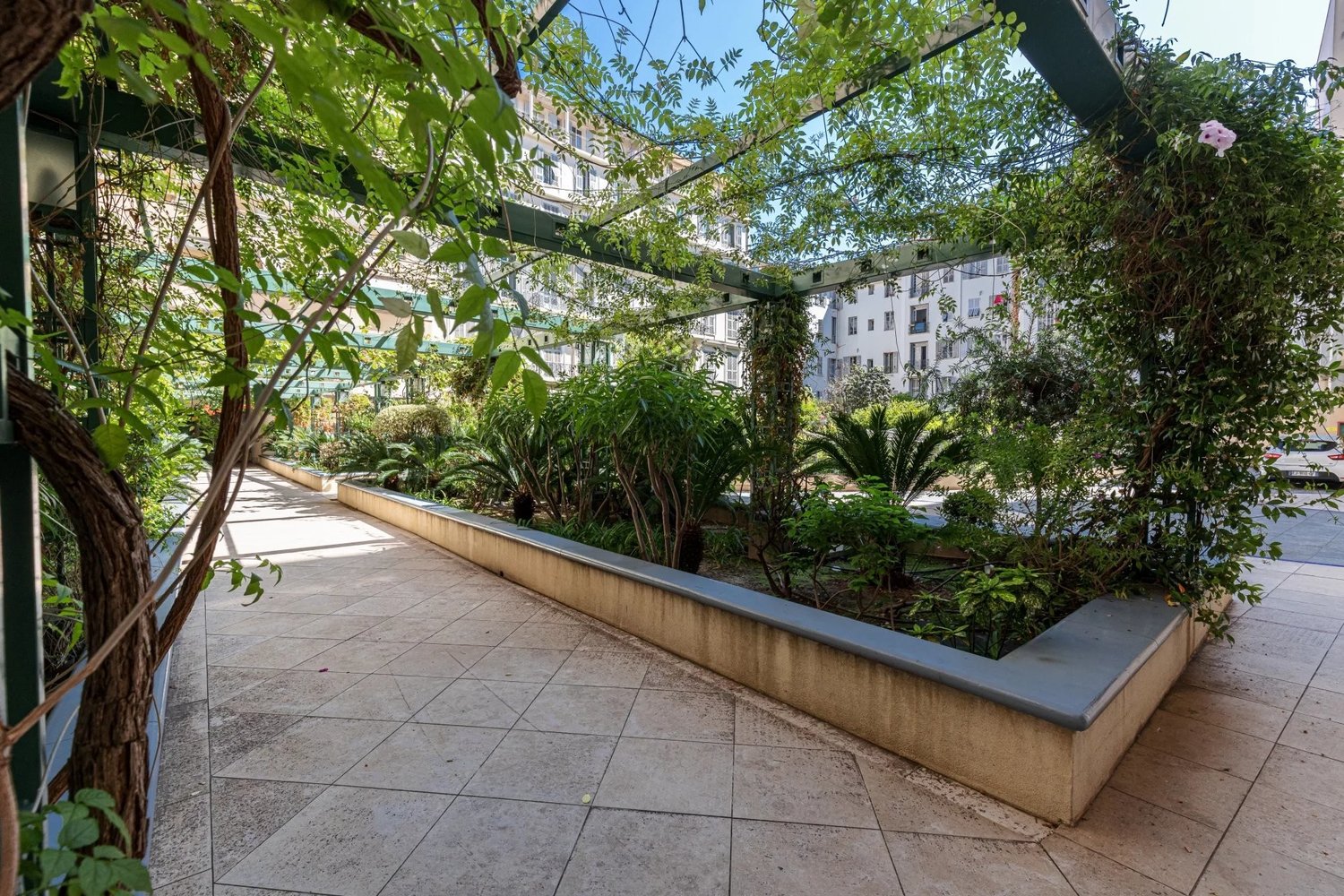 Property photo in Carre d'Or