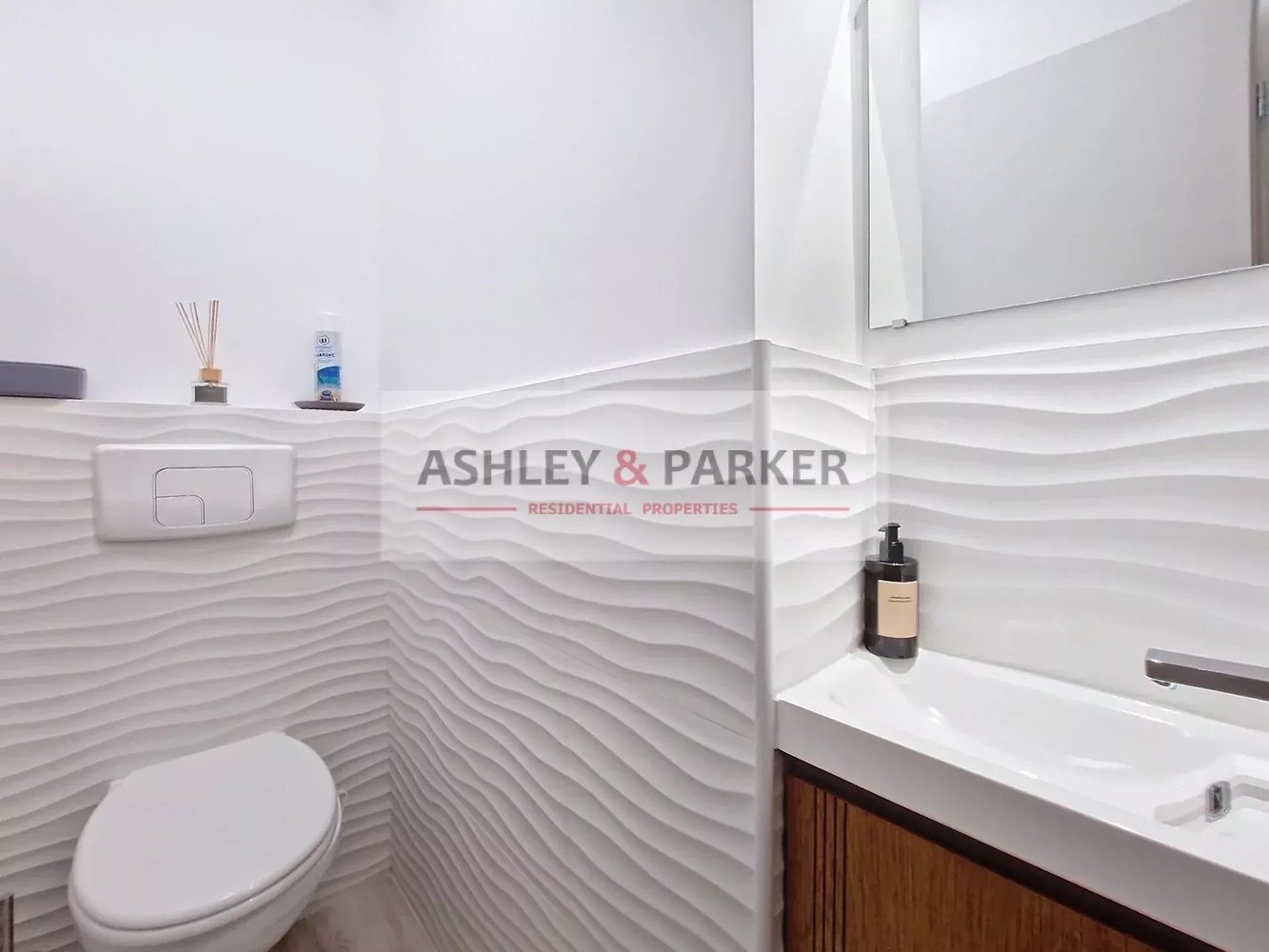 Property photo in Carre d'Or