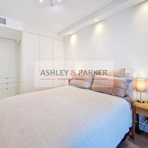 Property in Carre d'Or