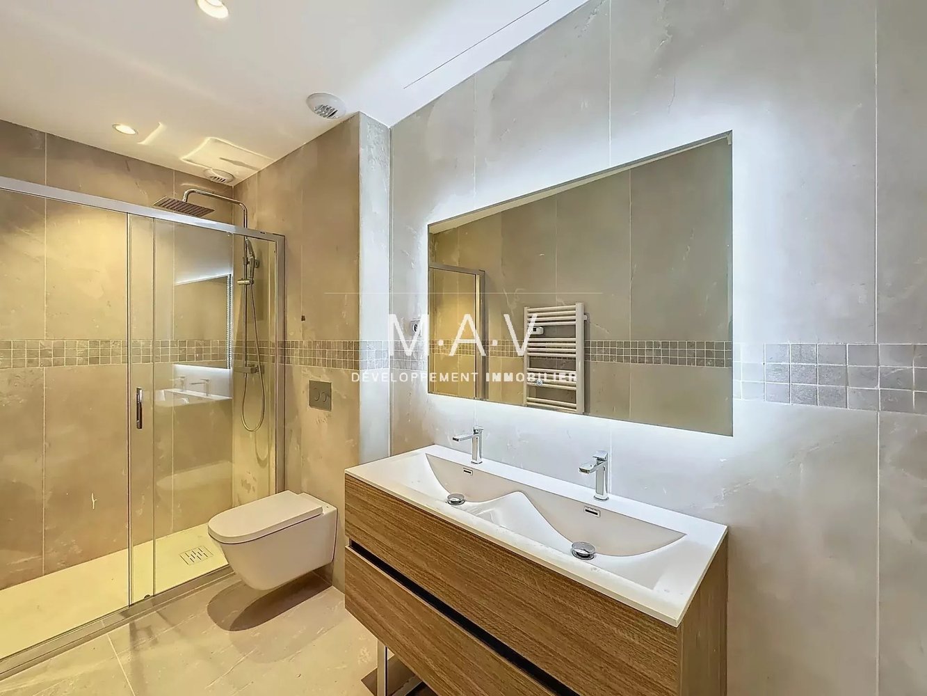 Property photo in Carre d'Or