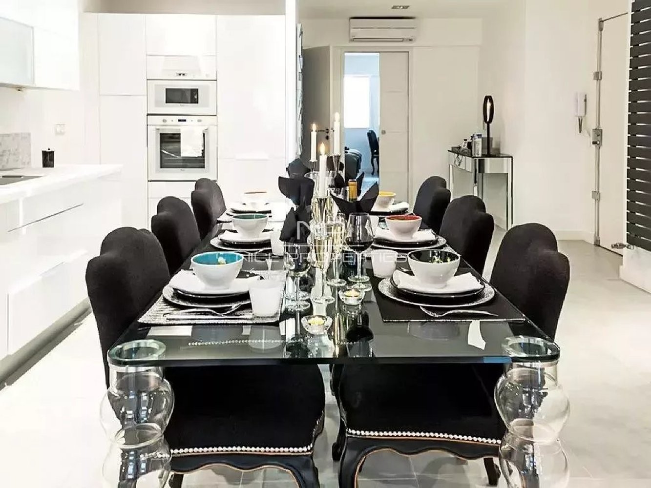 Property photo in Carre d'Or