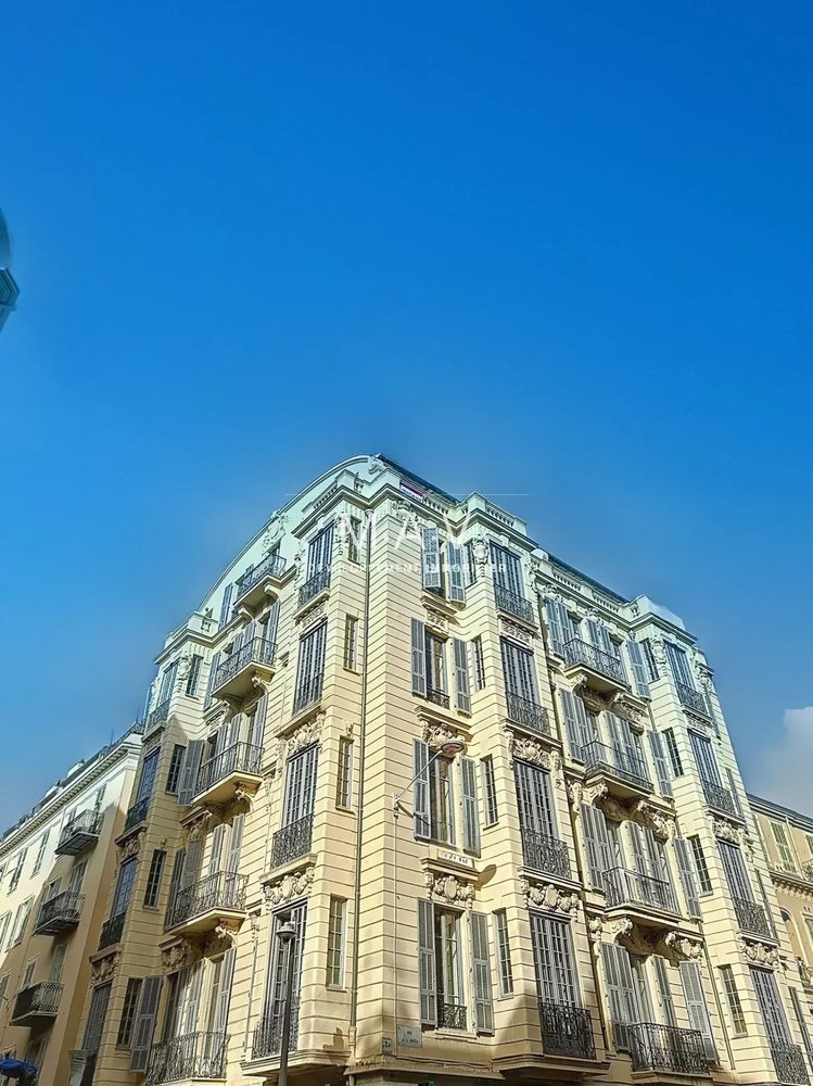 Property photo in Carre d'Or