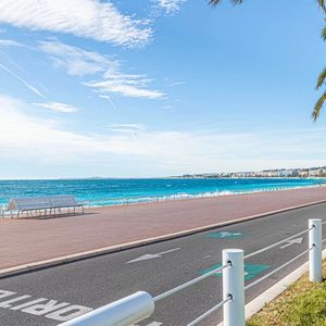 Property in Carre d'Or