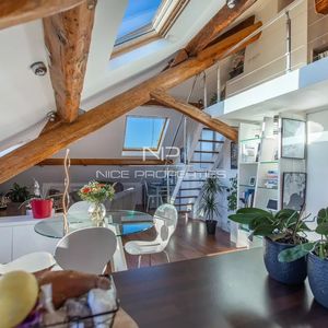 Property in Carre d'Or