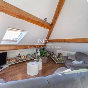 Property in Carre d'Or