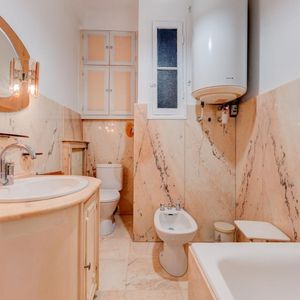 Property in Musicians Quarter