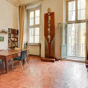 Property in Old Town