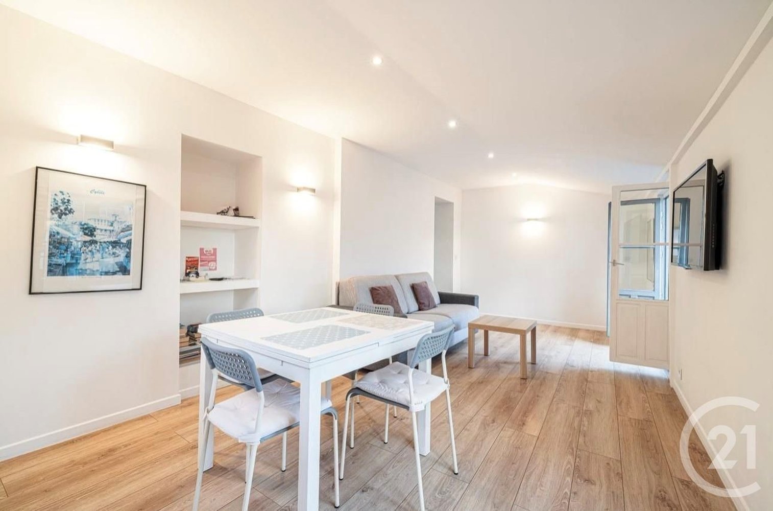 Property photo in Old Town