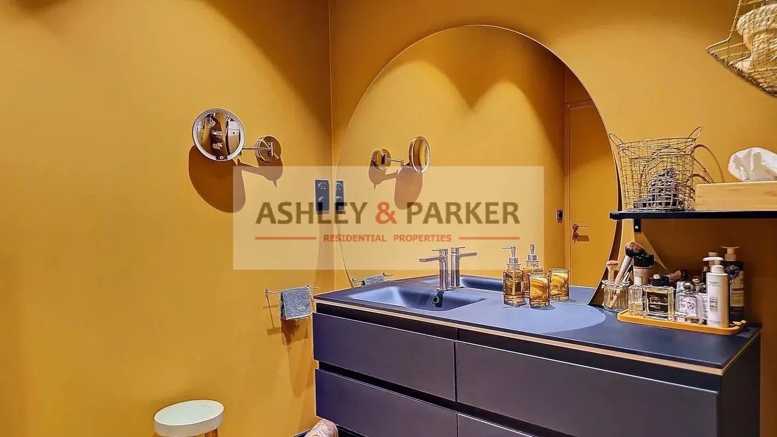 Property photo in Old Town