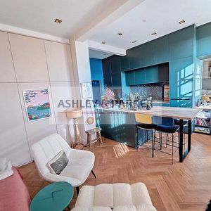 Property in Old Town