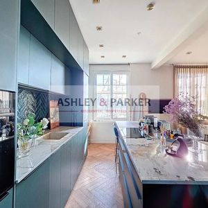 Property in Old Town