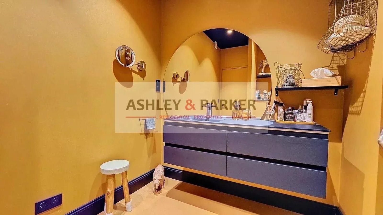 Property photo in Old Town