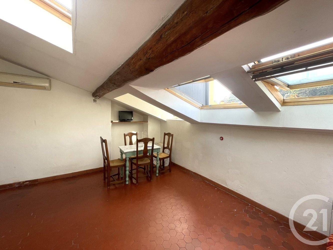 Property photo in Port