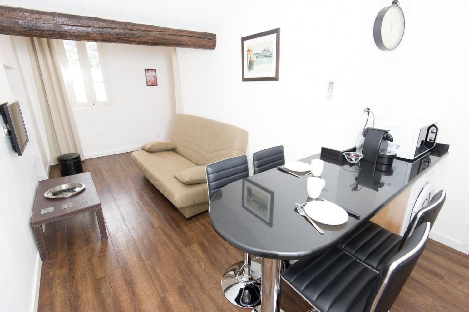 Property photo in Port