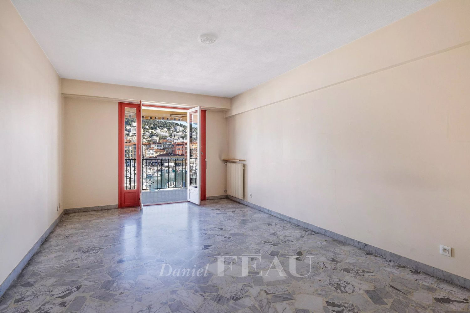 Property photo in Port