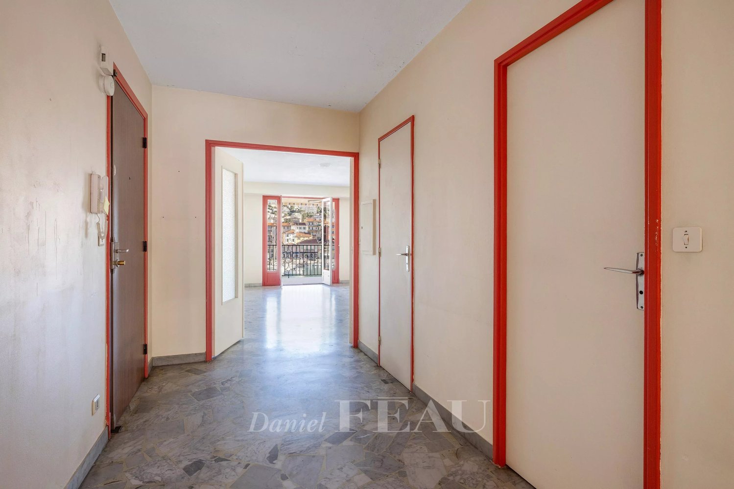 Property photo in Port