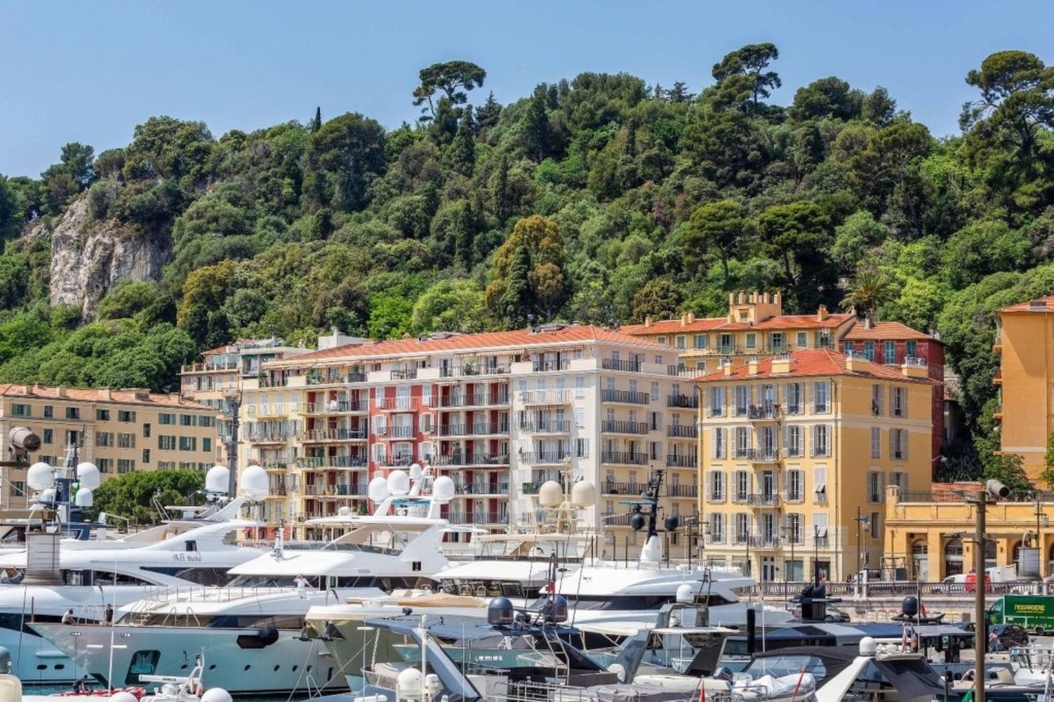 Property photo in Port