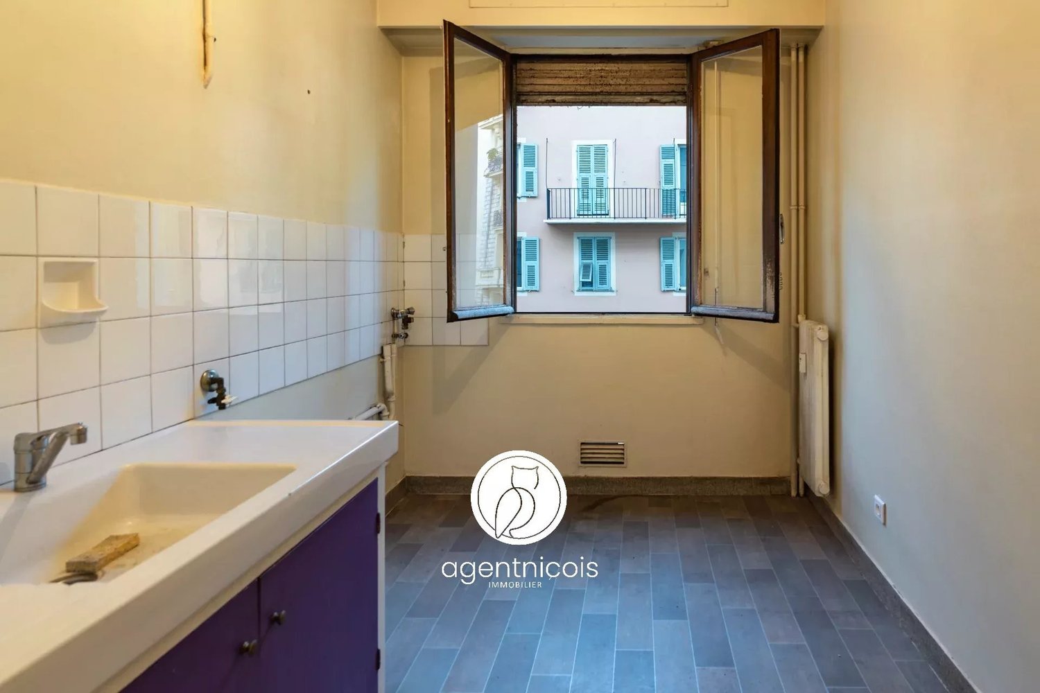 Property photo in Port